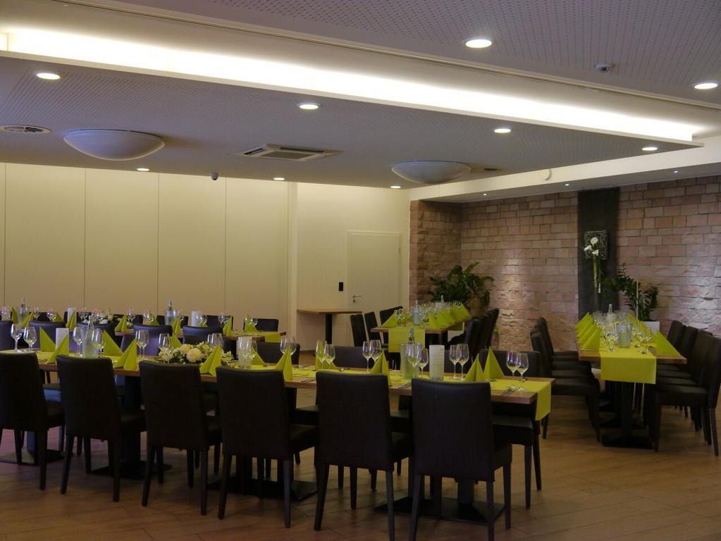 Hotel Sutter'S Landhaus Gensingen Zewnętrze zdjęcie